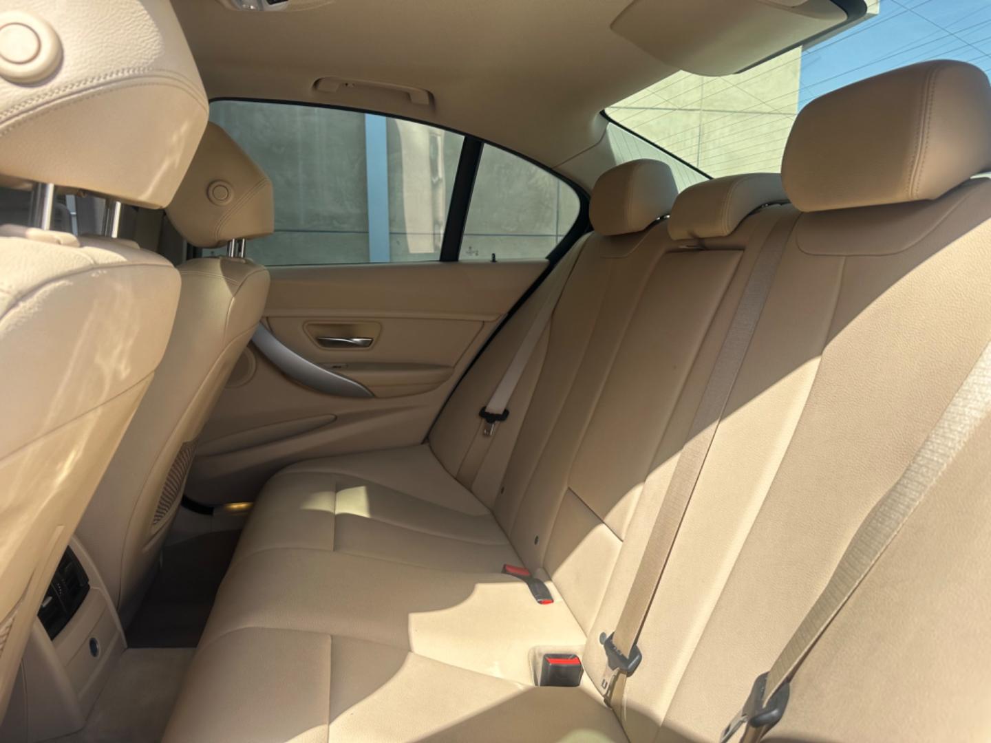 2012 WHITE /Tan BMW 3-Series Leather (WBA3C1C59CF) with an 4 Cylinder engine, Automatic transmission, located at 30 S. Berkeley Avenue, Pasadena, CA, 91107, (626) 248-7567, 34.145447, -118.109398 - Low Miles!! this 2012 BMW 3-Series 328i Sedan looks and drives well. Are you in search of a reliable and stylish vehicle in Pasadena, CA, but concerned about your credit history? Look no further! We have this impressive 2012 BMW 3-Series 328i Sedan with low miles available at our dealership. We unde - Photo#15